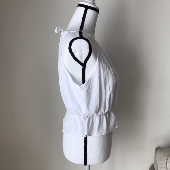 UO Ecote Peplum Keyhole Cami - Picture 6 of 7